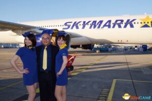 日本空姐超短制服太诱惑 潜在安全风险引发争议
