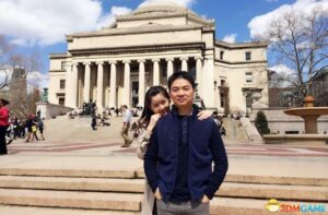 相差19岁的恋爱 刘强东与奶茶妹最新恩爱照曝光